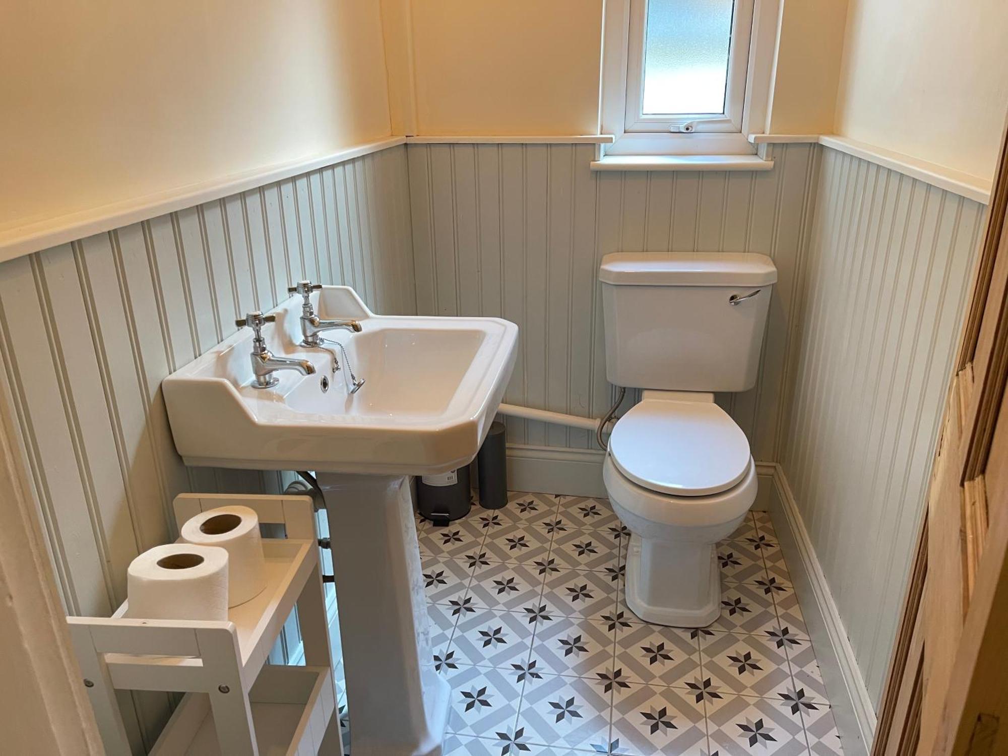 Hometel Digs Hidden Mansion Sleeps 15 Villa Leicester